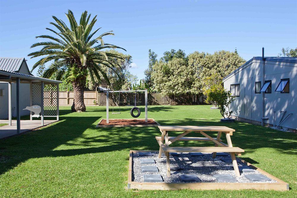 Hostel Kiwi Airport Backpackers Auckland Exterior foto